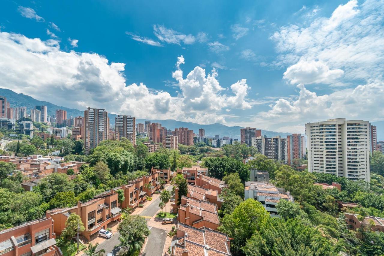 Apartamentos Poblado Alejandria By Housy Host เมเดยิน ภายนอก รูปภาพ