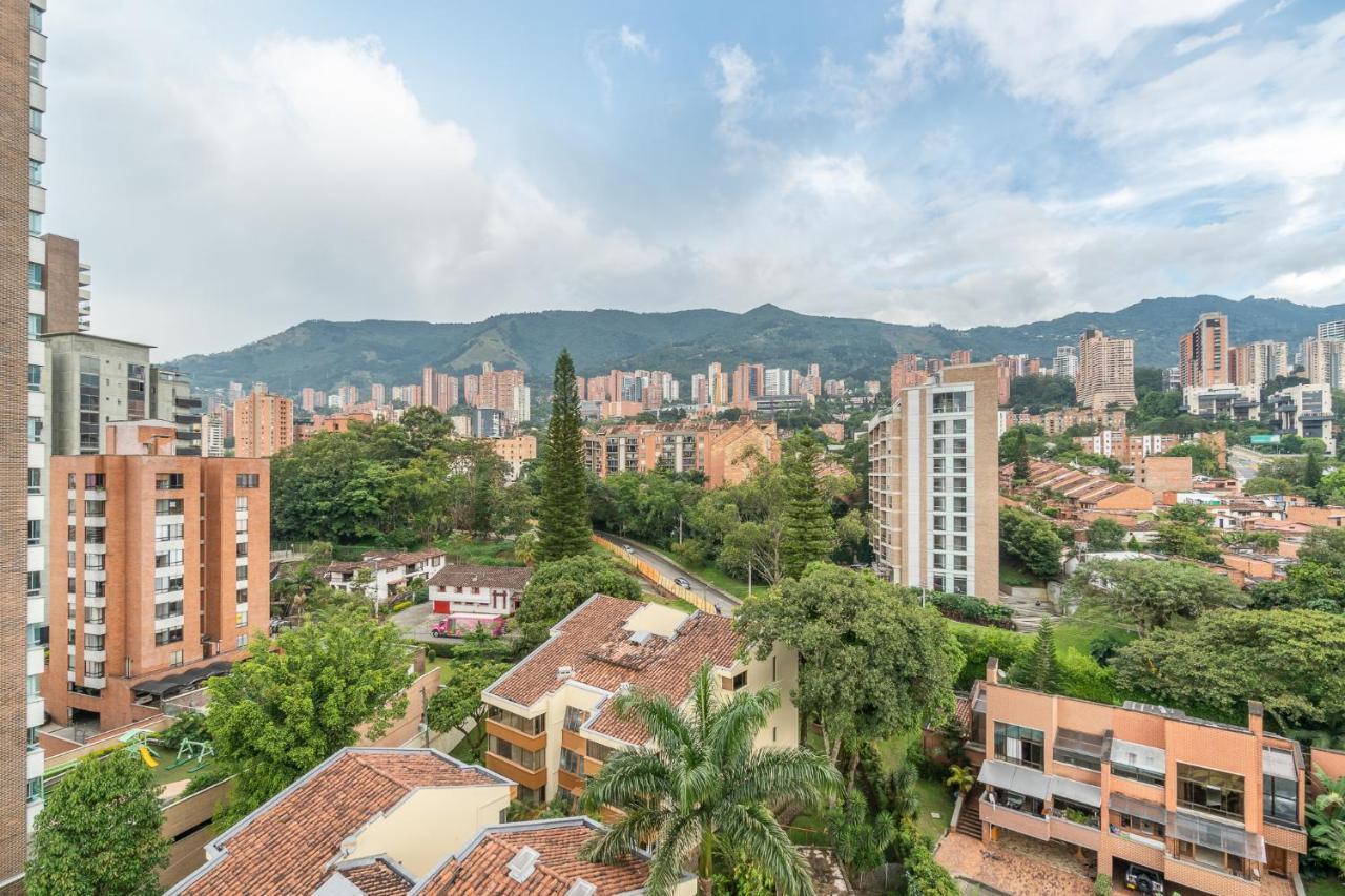 Apartamentos Poblado Alejandria By Housy Host เมเดยิน ภายนอก รูปภาพ