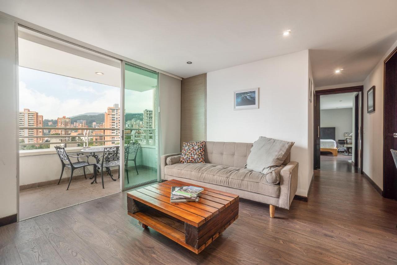 Apartamentos Poblado Alejandria By Housy Host เมเดยิน ภายนอก รูปภาพ