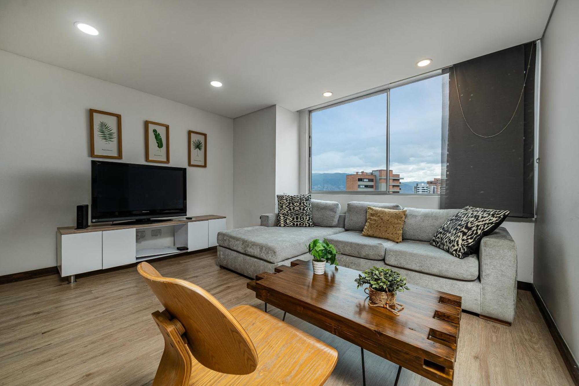 Apartamentos Poblado Alejandria By Housy Host เมเดยิน ภายนอก รูปภาพ