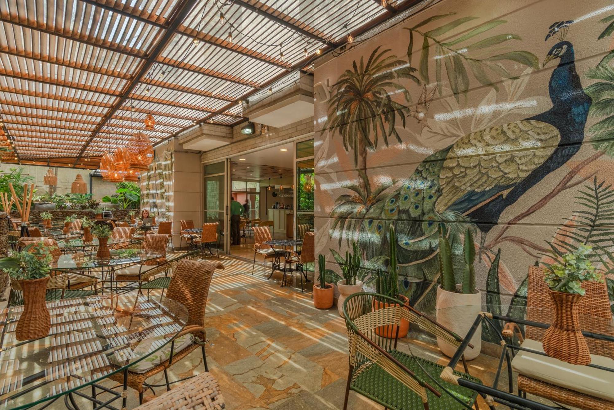 Apartamentos Poblado Alejandria By Housy Host เมเดยิน ภายนอก รูปภาพ