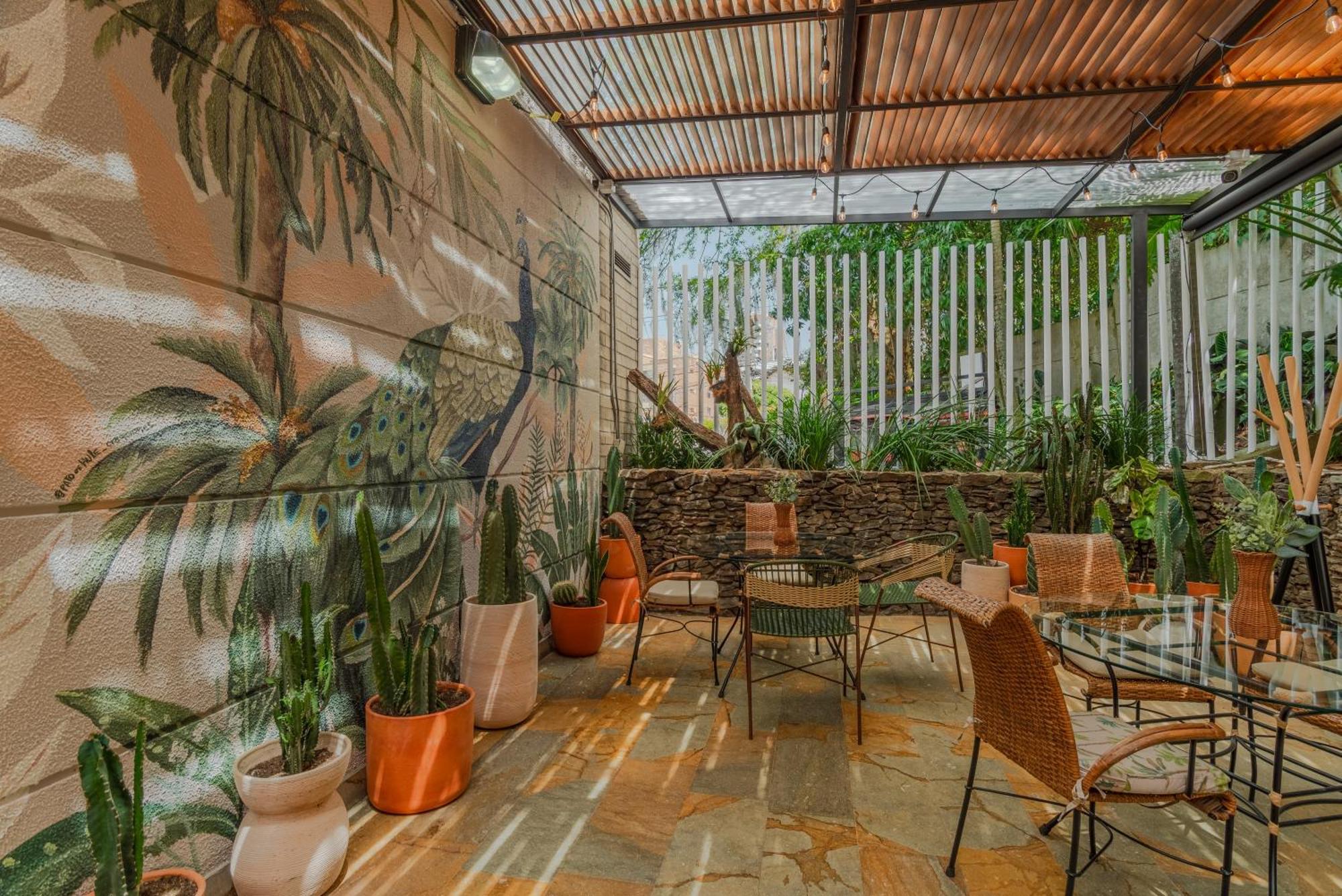 Apartamentos Poblado Alejandria By Housy Host เมเดยิน ภายนอก รูปภาพ